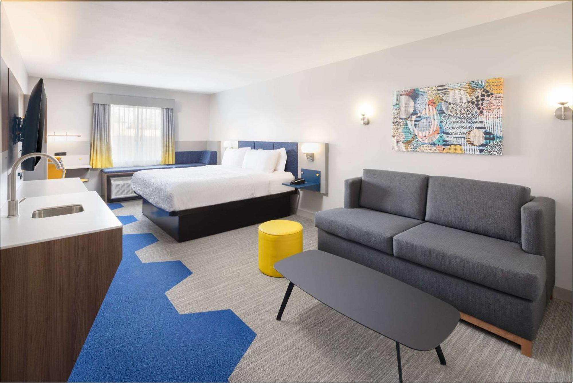 Microtel Inn & Suites By Wyndham Macedon מראה חיצוני תמונה